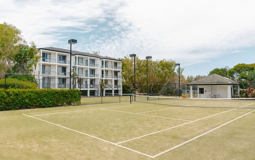 Mercure-Gold-Coast-Resort-tennis Mercure Gold Coast Resort, Accor Vacation Club Apartments